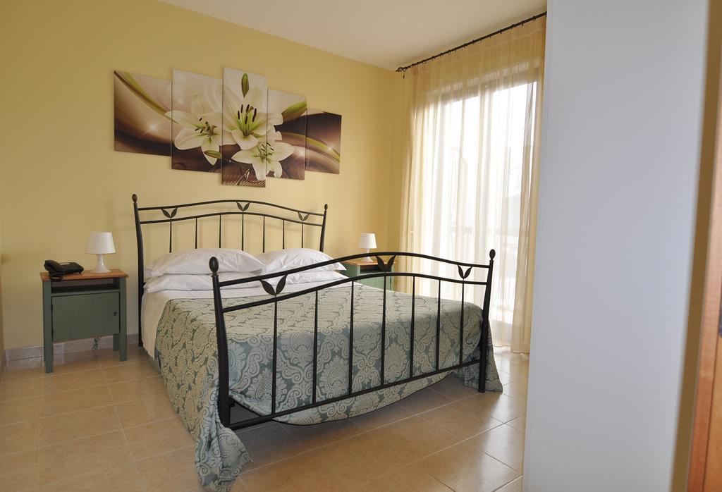 Ciao Hotel & Residence - Apartments Conversano Eksteriør billede